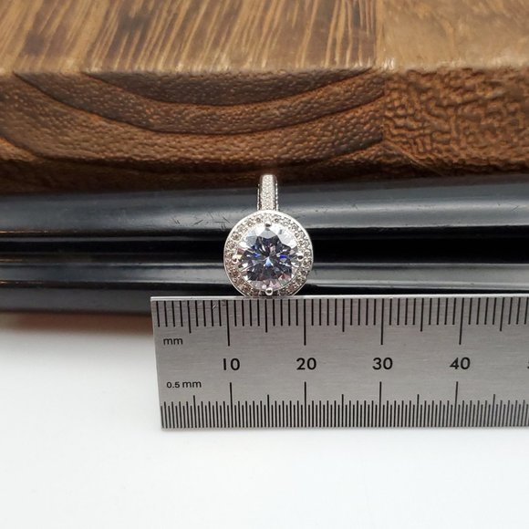 Size 9.75 925 Sterling Silver Bright Amazing Cubic Zirconia Ring - Picture 9 of 10